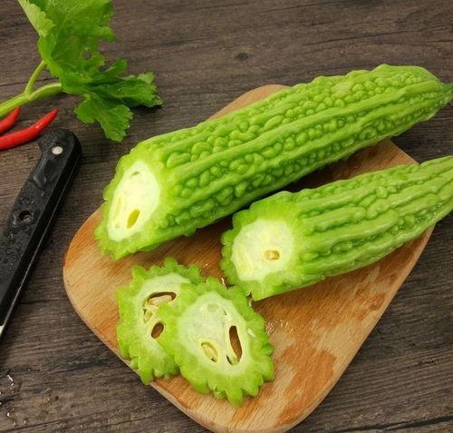 梦见吃8月瓜,揭秘8月瓜的神秘寓意