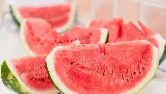 胖人可以吃酸瓜吗吗,胖人饮食中的健康选择？